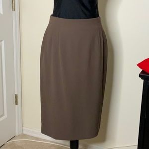 🤩.  Skirt.   Gorgeous Brown. Great condition.